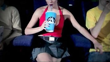 El novio de Ashley Anne piensa que tiene un coño feo.