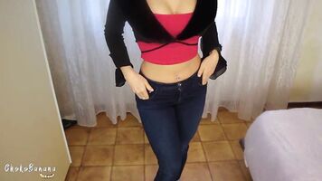 Inocente rusa con enormes tetas déjame follarla y correrme dentro de su vagina