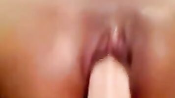 Para ver las cosas nuevas de Maya Milano muchas veces aquí en Scoreland.
